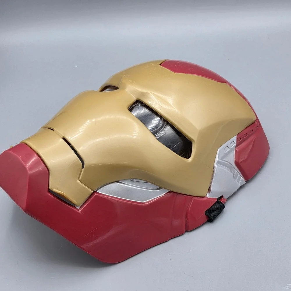 Hasbro Iron Man Mask Red Gold Avengers Flip FX Light Up HUD E6502 Toy